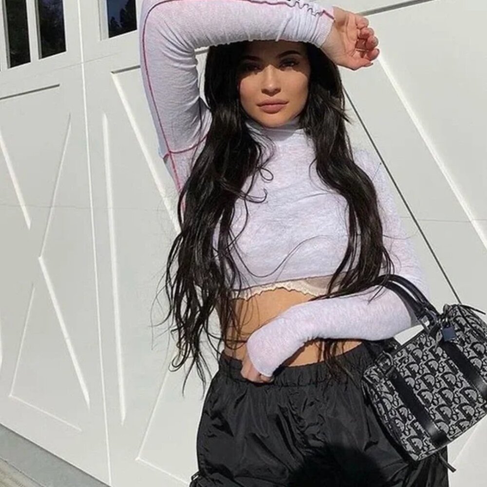 New! ARE YOU AM I KKIKA TOP